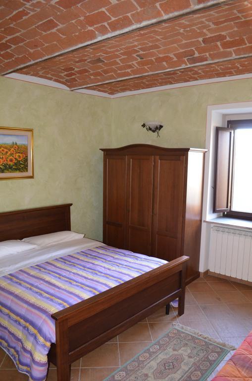 Lombardore Agriturismo Parco Campofelice الغرفة الصورة